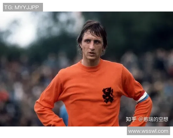 荷兰足球个性球星：从场上风采到场外传奇的全方位解析