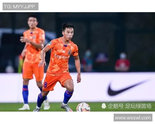 足球明星高考成绩曝光：从绿茵场到考场的精彩转折与背后故事