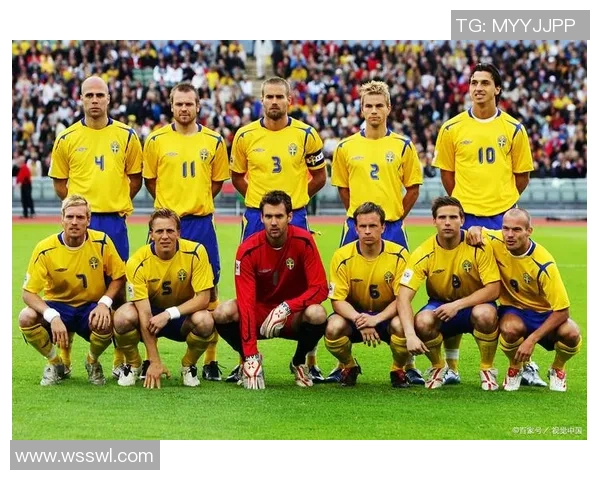 驰骋绿茵场上的足球巨星瞬间，尽显速度与力量的完美结合